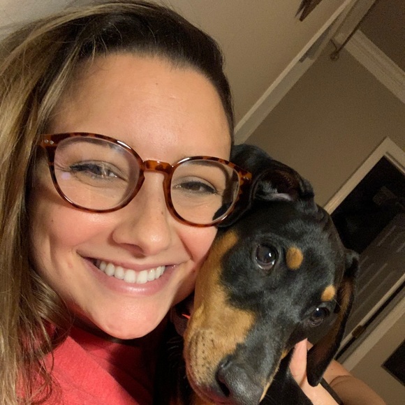 Meet your Posher, Bruna - Picture 1 of 1